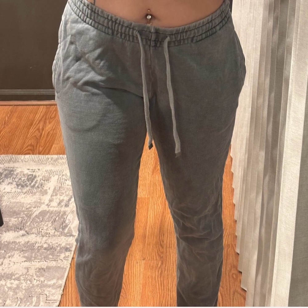 TALENTLESS Brand Gray Washed Sweatpants Women’s Size Medium